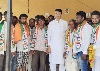 गेवराई राष्ट्रवादीत प्रवेशाचे फटाके फुटू लागले