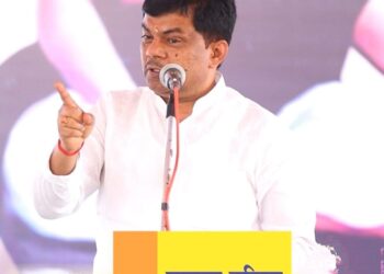 सावता परिषदेने अरण विकास प्रश्नाला वाचा फोडली – कल्याण आखाडे