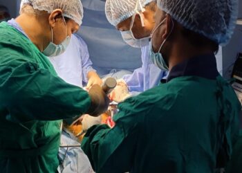 मराठवाड्यात पहिल्यांदाच जिल्हा रुग्णालय बीड येथे टोटल हिप रिप्लेसमेंट सर्जरी;आर्थोपेडिक विभागाची कामगिरी