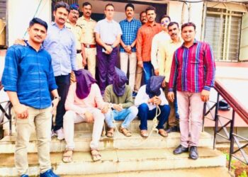 Beed :  शहरात घरफोड्या करणार्या आरोपीच्या स्थानिक गुन्हे शाखेने आवळल्या मुसक्या