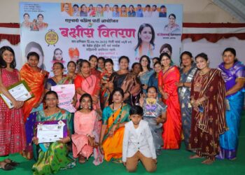 गौरी -गणपती सजावट स्पर्धेला महिलांचा उत्स्फूर्त प्रतिसाद-डॉ.सारिकाताई क्षीरसागर