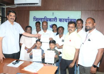 Beed : कुणबी, मराठा जात प्रमाणपत्र देण्याची प्रक्रिया सुरू