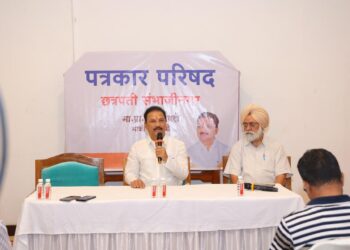 माजीमंञी सुरेश नवले यांनी मुख्यमंञ्यांना ठोकला राम राम