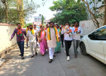 बीड शहारात पंकजाताईंच्या प्रचाराचा झंजावात ..