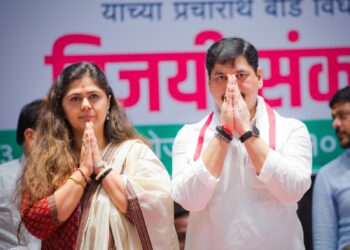 बीड मतदार संघ विकासाच्या पाठीशी पंकजाताईंचा विजय आता निश्चित – धनंजय मुंडे