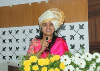 बीड जिल्ह्याने भरभरून प्रेम दिलेसर्वांच्या सहकार्याने विकासात्मक कामे करु शकले