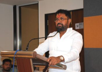 बीडची जागा शिवसेनेलाच सुटणार; अनिलदादा मुख्यमंत्री शिंदे साहेबांचे अत्यंत विश्वासू- अर्जुनराव खोतकर