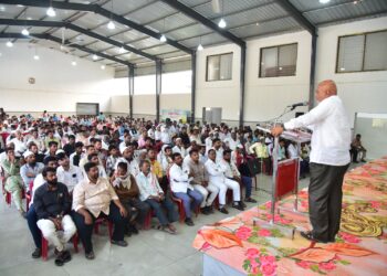 अजितदादा आणि धनंजय मुंडे सत्तेत आहेत तोपर्यंत अल्पसंख्यांक समाजाच्या केसालाही धक्का लागणार नाही – आ.नायकवडी यांनी व्यक्त केला विश्वास