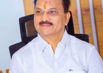 कुटूंबाच्या पलिकेडे जयदत्त क्षीरसागर यांनी – कधीच विचार केला नाही- प्रा. सुरेश नवले