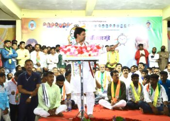 घाटनांदूर व परिसरातील विकासाचा प्रत्येक वादा पूर्ण करणार – धनंजय मुंडे