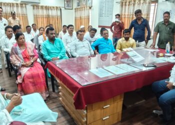 डॉ.ज्योतीताई मेटे यांनी रुग्णालय प्रशासन धरलं धारेवर