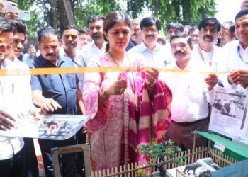 पशूसंवर्धन खात्याच्या माध्यमातून ग्रामीण तरुणांना उद्योजक बनवायचयं
