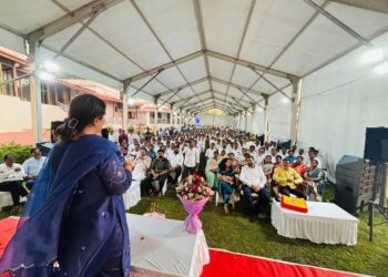 ना. पंकजाताई मुंडेंचे ‘रामटेक’ निवासस्थानी कार्यकर्त्यांशी हितगूज; तुमच्यासाठी जे जे चांगलयं, ते करण्याचा माझा प्रयत्न