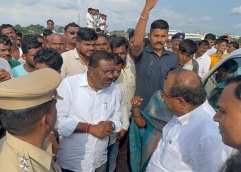 शेतकऱ्यांच्या व्यथांची जाणीव आहे.. एका गुंठ्याचा पंचनामा राहणार नाही.. जलसंपदा मंत्री राधाकृष्ण पाटील यांची ग्वाही…