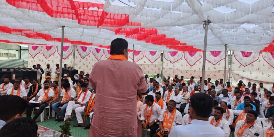 अशोक पटवर्धन यांच्या उपस्थितीत अनिलदादा जगताप यांनी नगर पालिका निवडणुकीचे रणशिंग फुंकले!