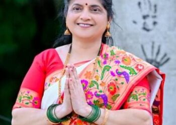 परळी नगरपरिषद निवडणूक निर्णय अधिकारी पक्षपाती भूमिका घेत आहेत – सौ.संध्या दिपक देशमुख