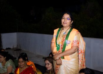 सर्वांना सोबत घेत शहराचा सर्वांगीण विकास साधण्यासाठी प्रयत्न करू,”