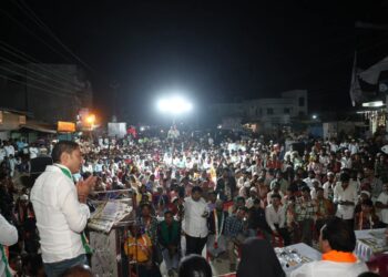 Beed : बीड शहरातील गांधीनगर येथील सभेला जनतेचा उदंड प्रतिसाद..!