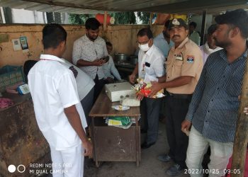 डॉ. साबळेंना गुटखा सापडतो मग अन्न प्रशासन अधिकाऱ्यांना का नाही?