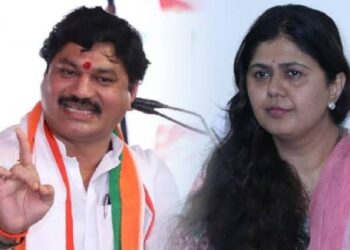 अंबाजोगाई बाजार समितीत धनंजय मुंडे यांचे वर्चस्व! पंकजा मुंडेना मोठा धक्का!