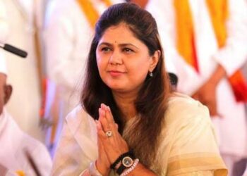 दिल्ली : पंकजा मुंडेंच्या निर्णयाने होणार मोठा राजकीय भूकंप!